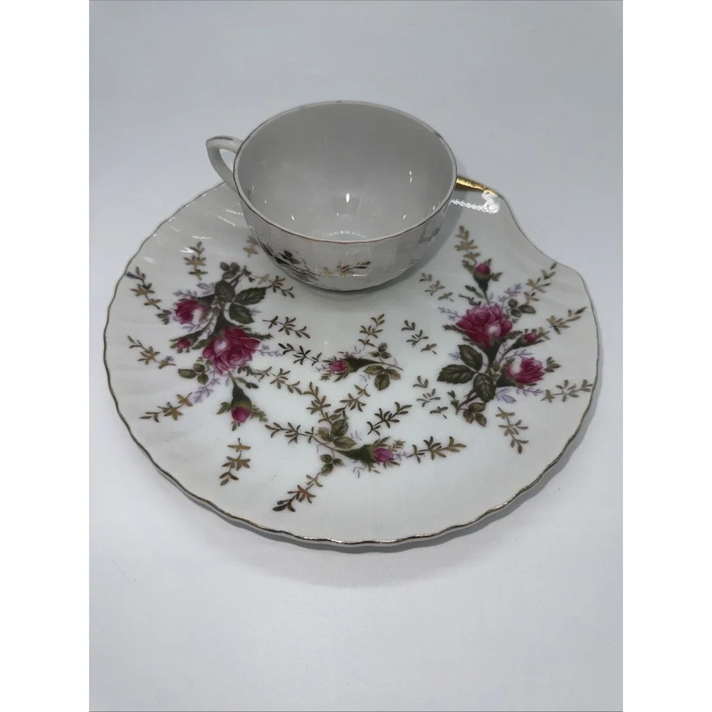 Japanese Moss Rose Seashell Snack Plate Gold‎ Trim Plates And Cups.